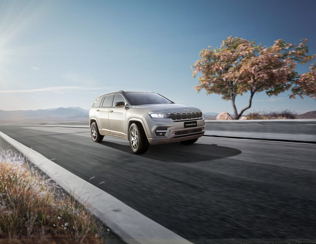 JEEP COMMANDER 1024x793