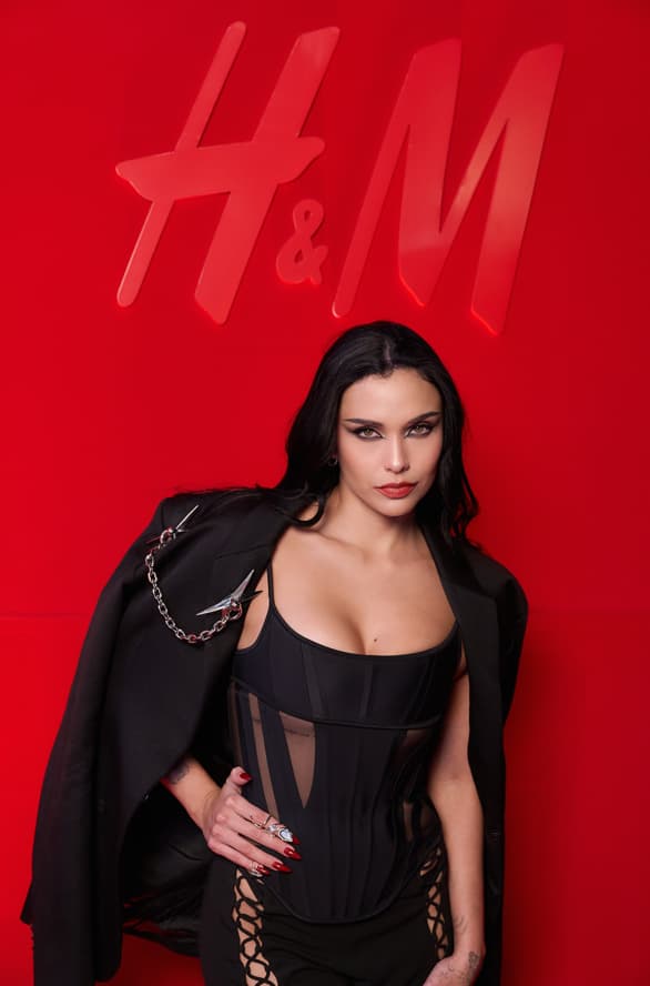 HM Janick Maceta 10 Anos En Peru